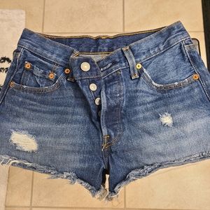 Levi 501 Jean shorts